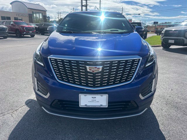 Used 2023 Cadillac XT5 Premium Luxury w/ Technology Package AWD/4WD image 5