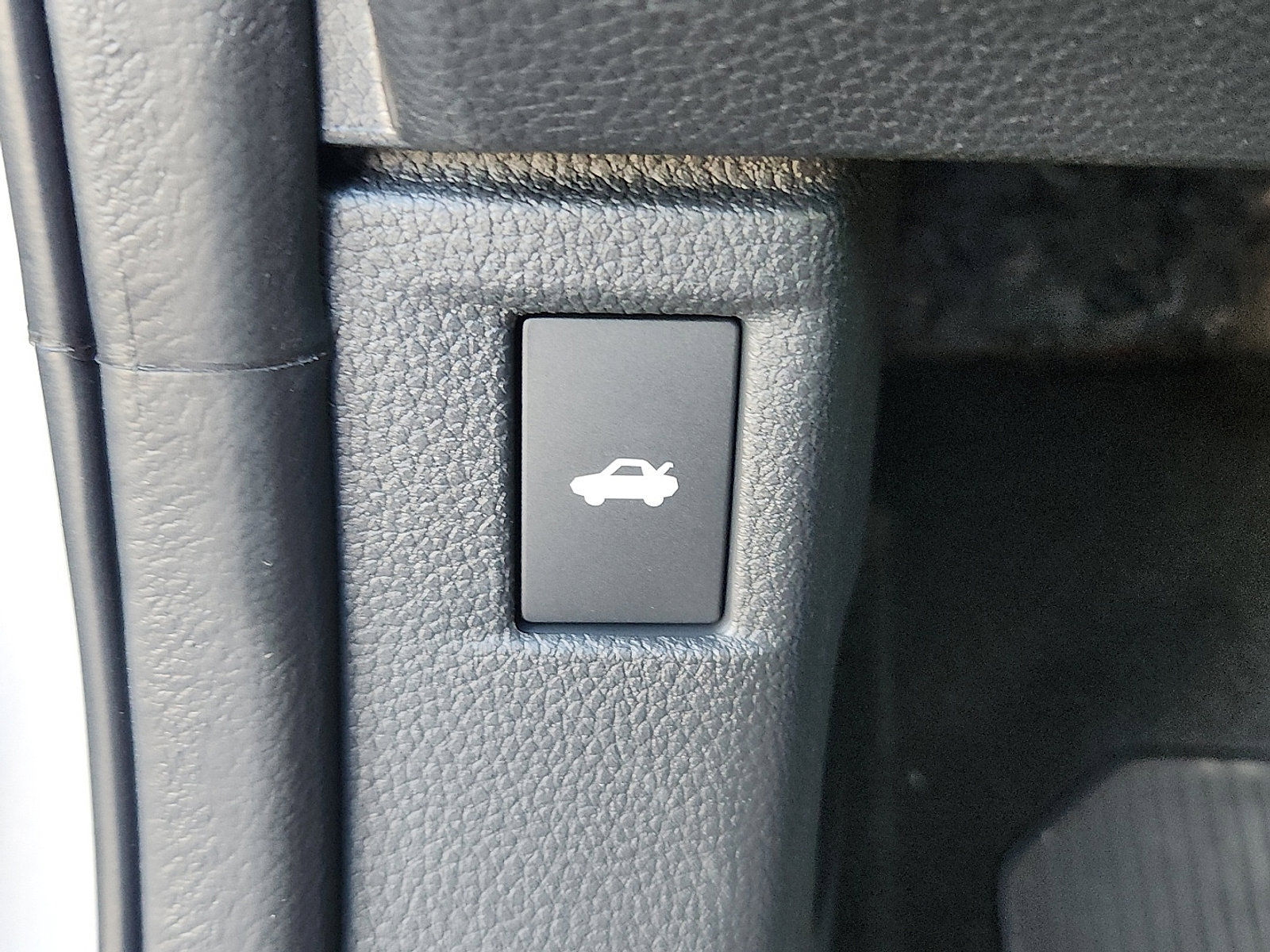 New 2025 Honda Accord LX image 15