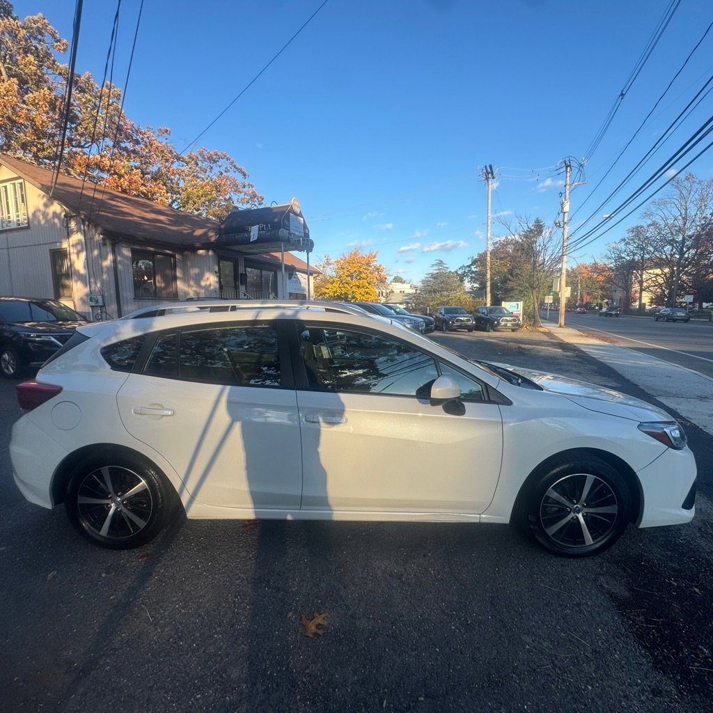 Used 2022 Subaru Impreza 2.0i Premium AWD/4WD image 7