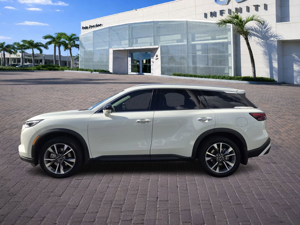 Certified 2023 INFINITI QX60 Luxe w/ Cargo Package image 4