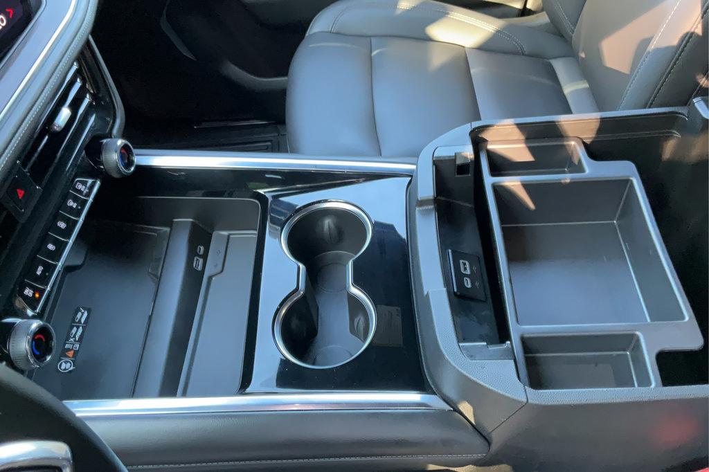 Certified 2025 Chevrolet Tahoe LT RWD image 40