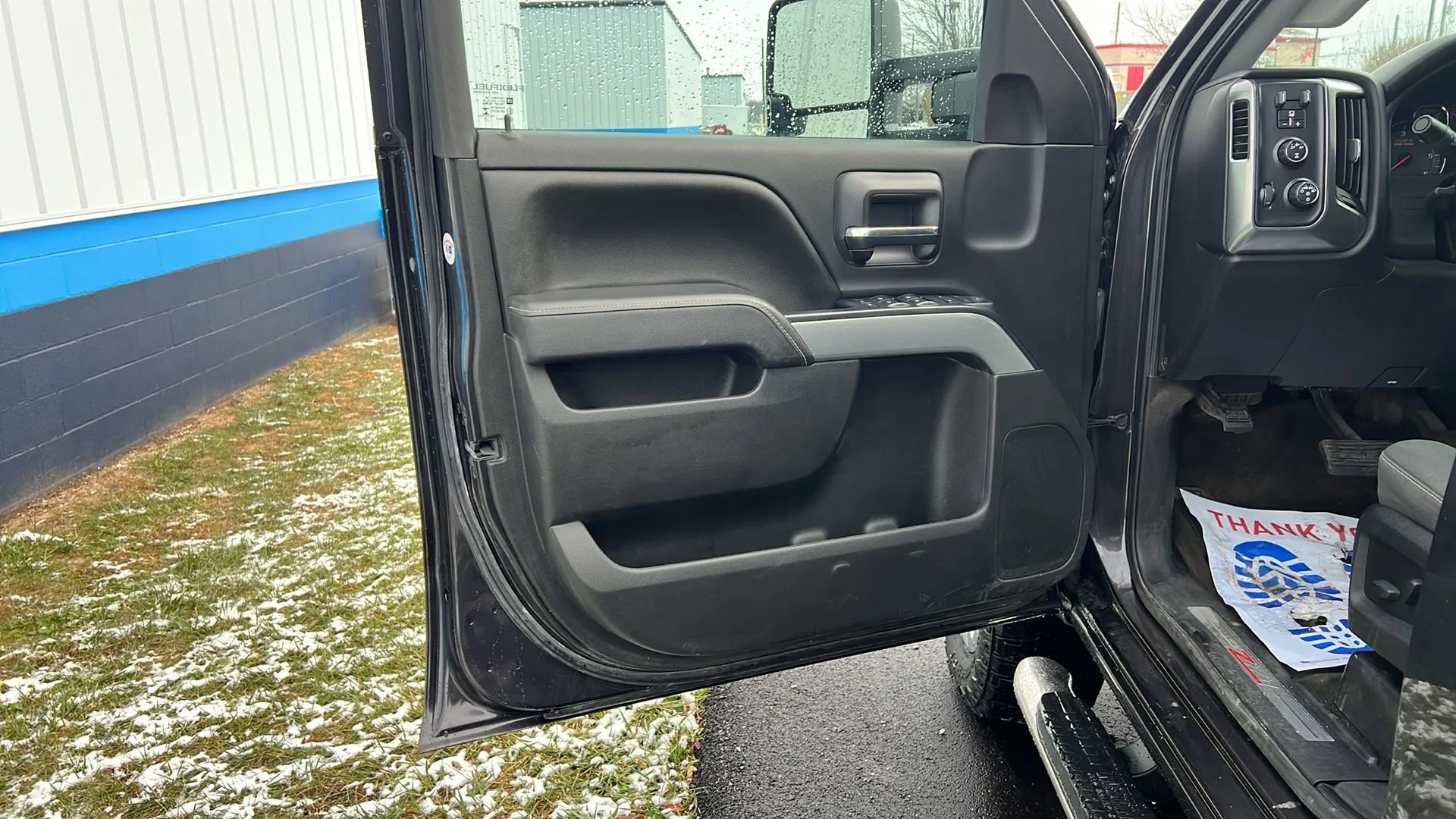 Used 2016 Chevrolet Silverado 2500 LT w/ LT Convenience Package image 9