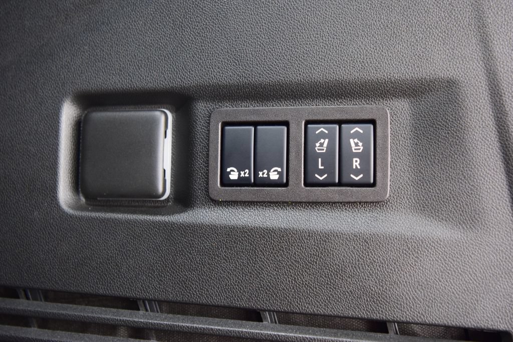 Used 2024 GMC Yukon Denali w/ Max Trailering Package AWD/4WD image 27