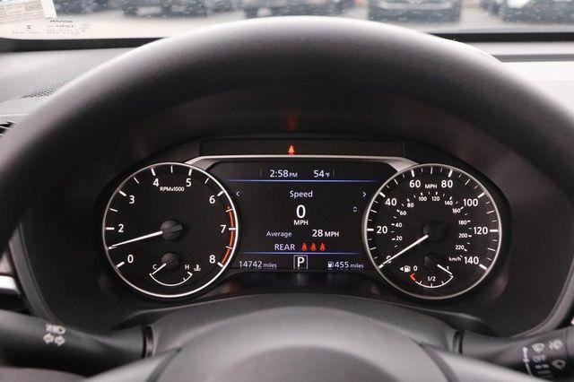 Used 2025 Nissan Altima 2.5 SV image 15