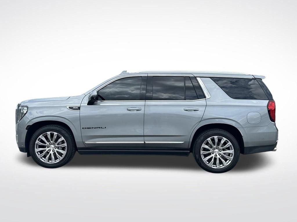 Used 2023 GMC Yukon Denali w/ Denali Reserve Package RWD image 3