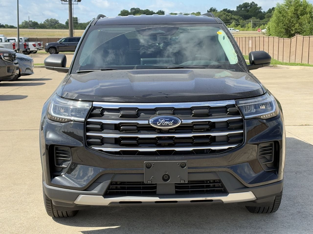 New 2026 Ford Explorer Active AWD/4WD image 8