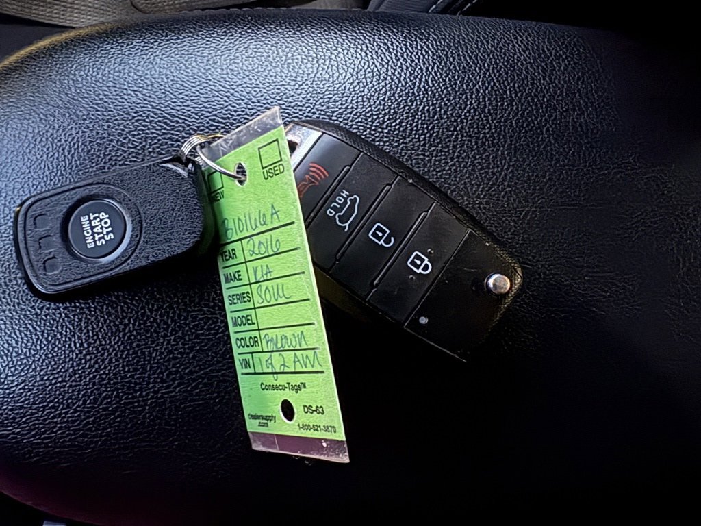 Used 2016 Kia Soul image 22