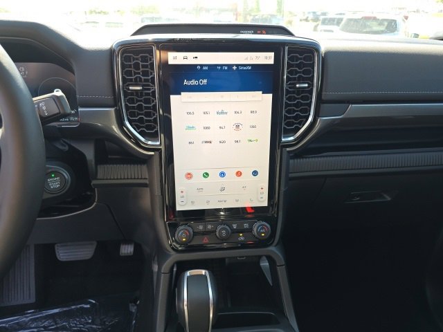 New 2025 Ford Ranger Lariat w/ FX4 Off-Road Package image 21