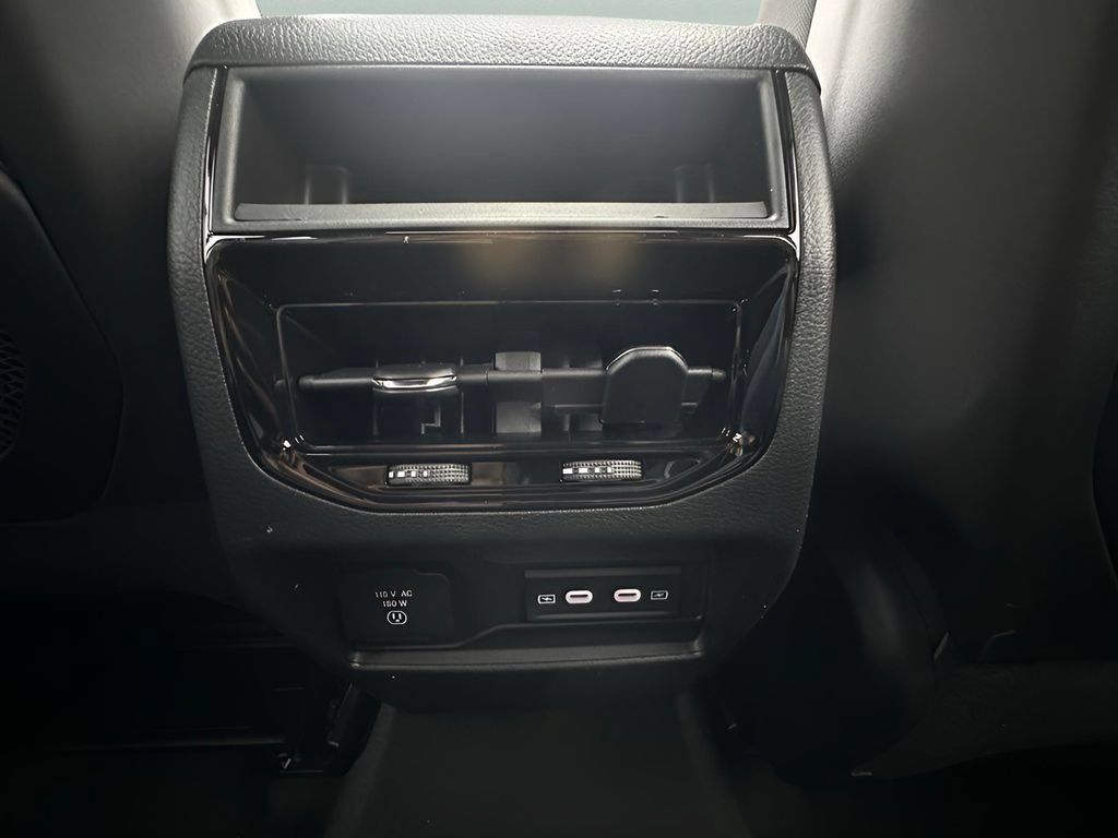 New 2026 Jeep Grand Cherokee Altitude AWD/4WD image 41