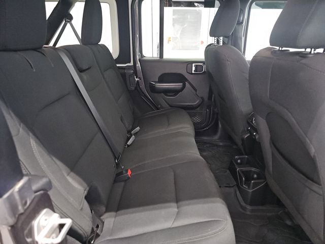Used 2018 Jeep Wrangler Unlimited Sport S AWD/4WD image 30