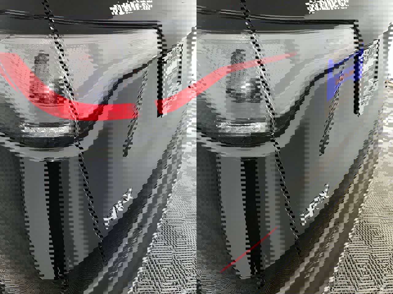 Used 2025 Honda HR-V Sport image 11