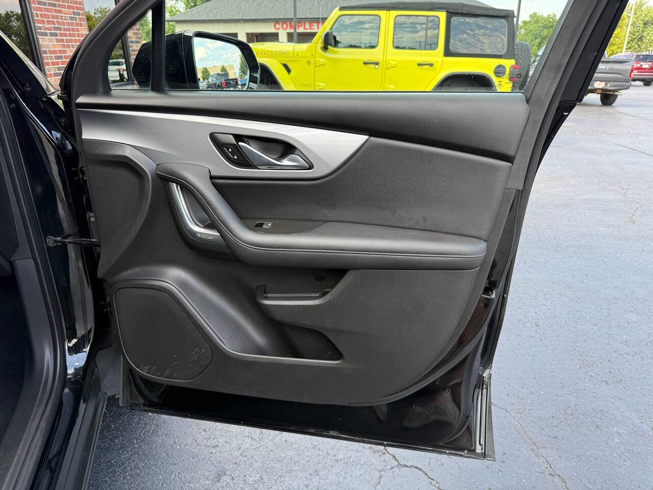 Used 2019 Chevrolet Blazer LT image 22