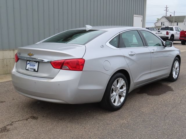Used 2015 Chevrolet Impala LT w/ Convenience Package FWD image 3