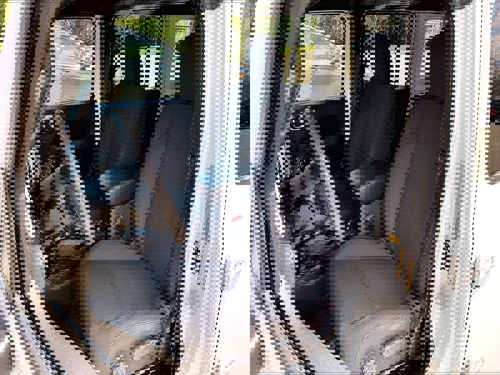 Used 2023 Jeep Wrangler Unlimited image 10