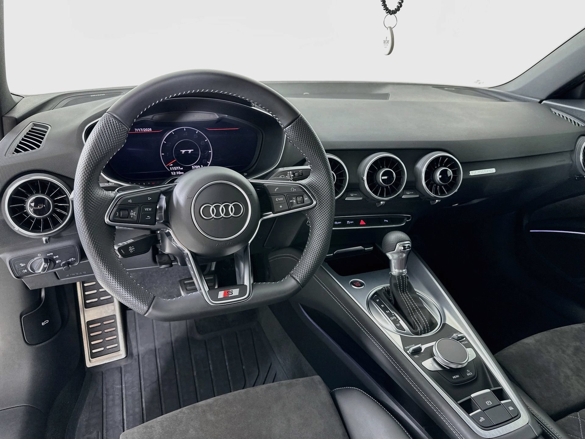 Used 2022 Audi TT 2.0T AWD/4WD image 23