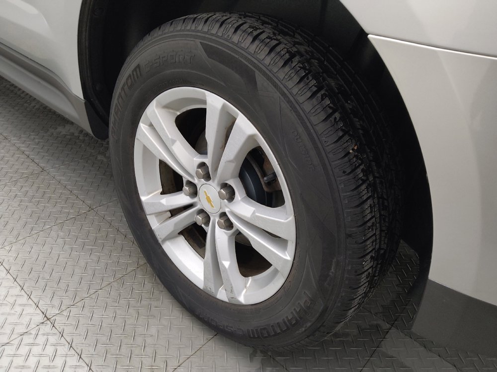 Used 2016 Chevrolet Equinox LS image 31