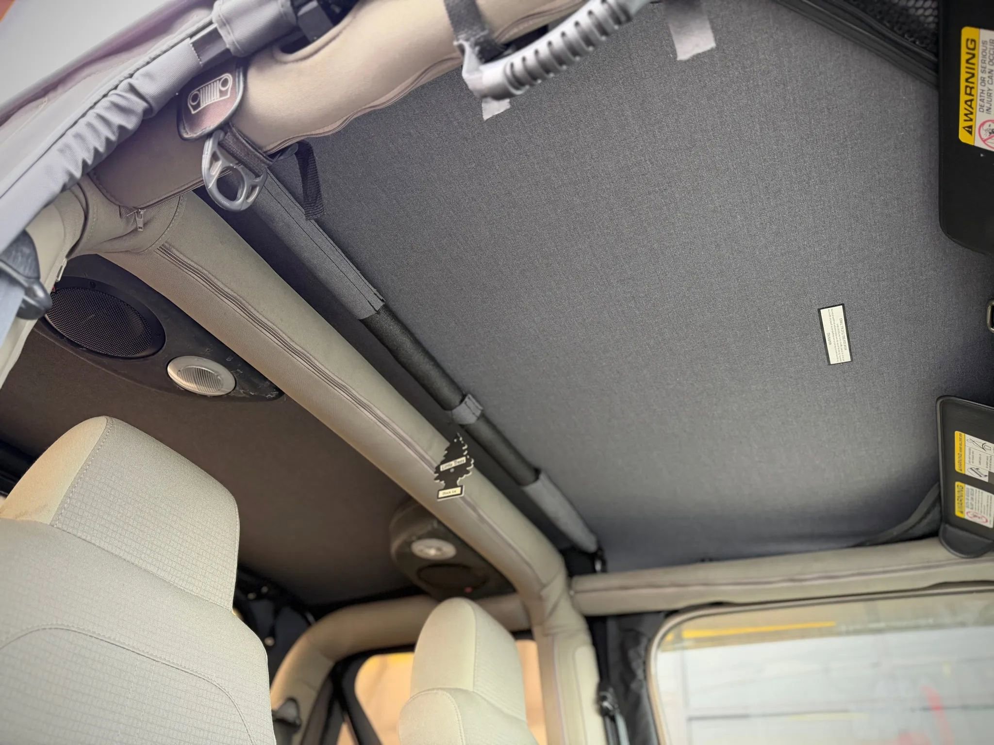 Used 2004 Jeep Wrangler Sahara w/ Dual Top Group image 25