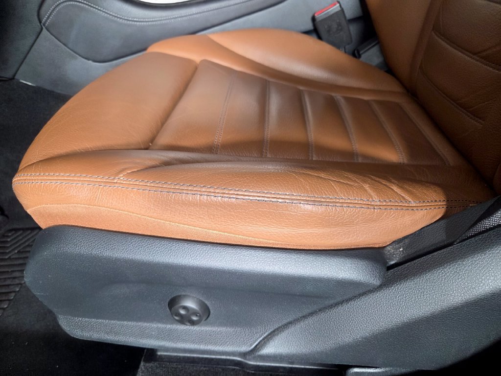 Used 2019 Mercedes-Benz GLC 43 AMG 4MATIC image 11