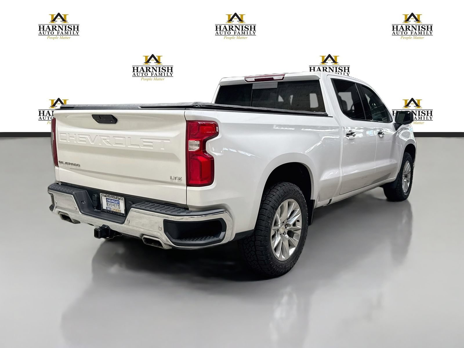 Used 2022 Chevrolet Silverado 1500 LTZ AWD/4WD image 6