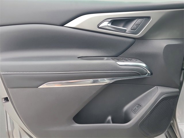 New 2026 Chevrolet Traverse LT w/ Driver Confidence Package image 20