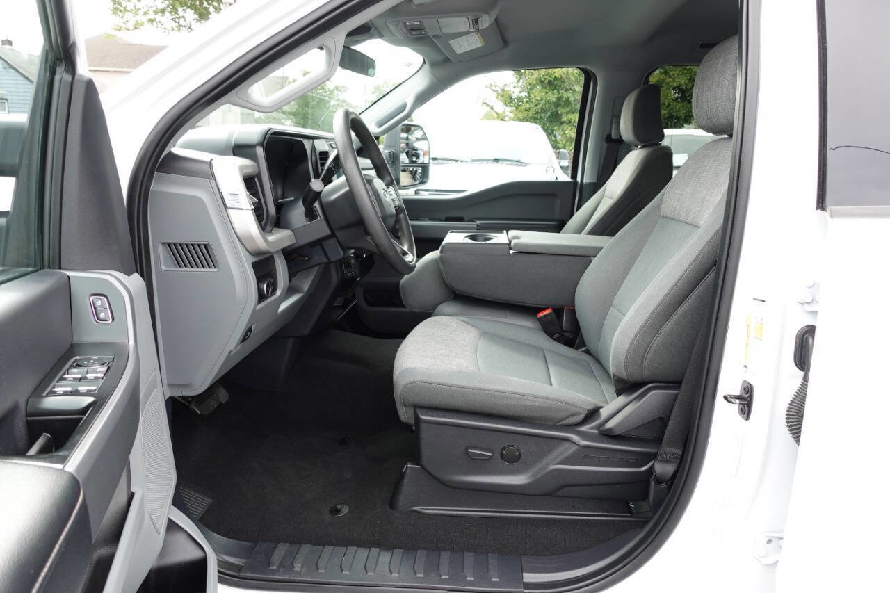 Used 2024 Ford F250 XLT image 17