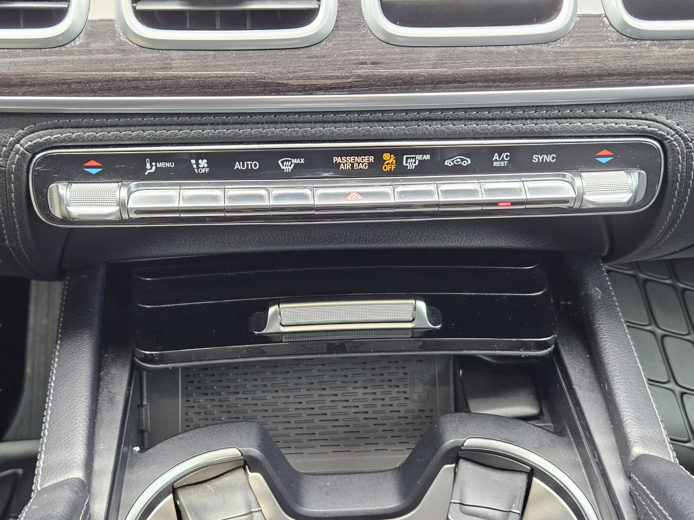 Used 2020 Mercedes-Benz GLS 450 4MATIC image 11