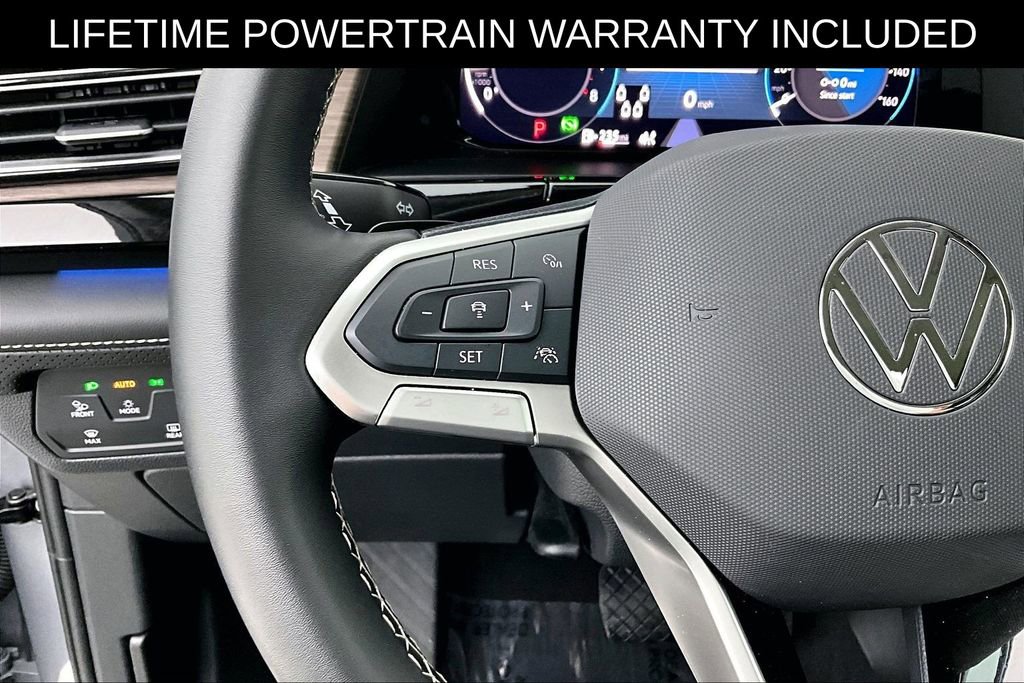 Used 2025 Volkswagen Atlas SEL image 26