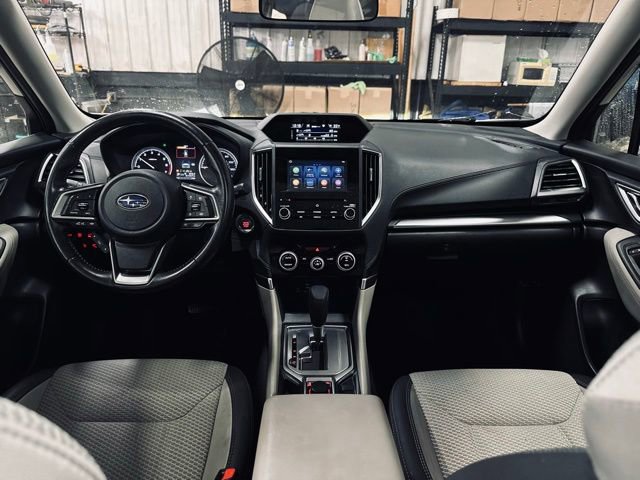 Used 2022 Subaru Forester Premium image 23
