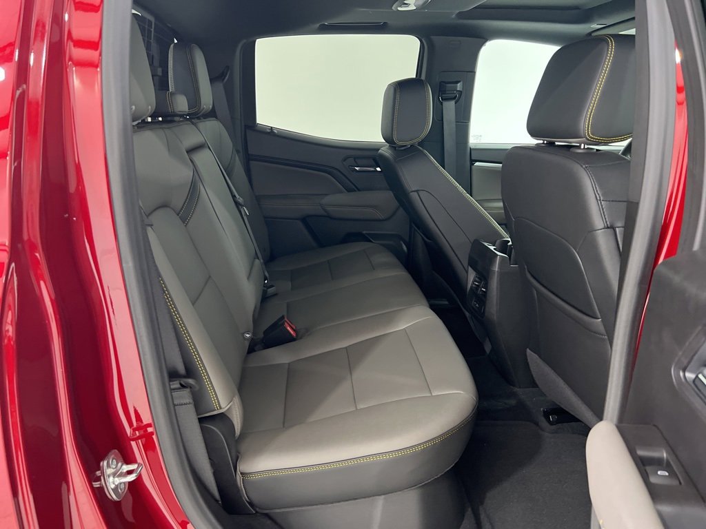 New 2025 Chevrolet Colorado ZR2 w/ Midnight Edition image 25