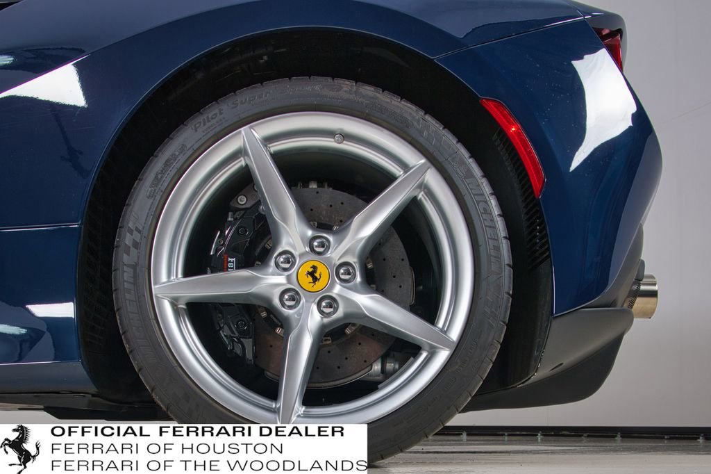 Used 2022 Ferrari F8 Tributo image 19