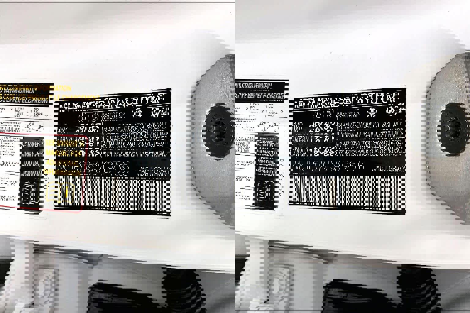 Certified 2025 Mercedes-Benz E 53 AMG e 4MATIC Sedan image 37