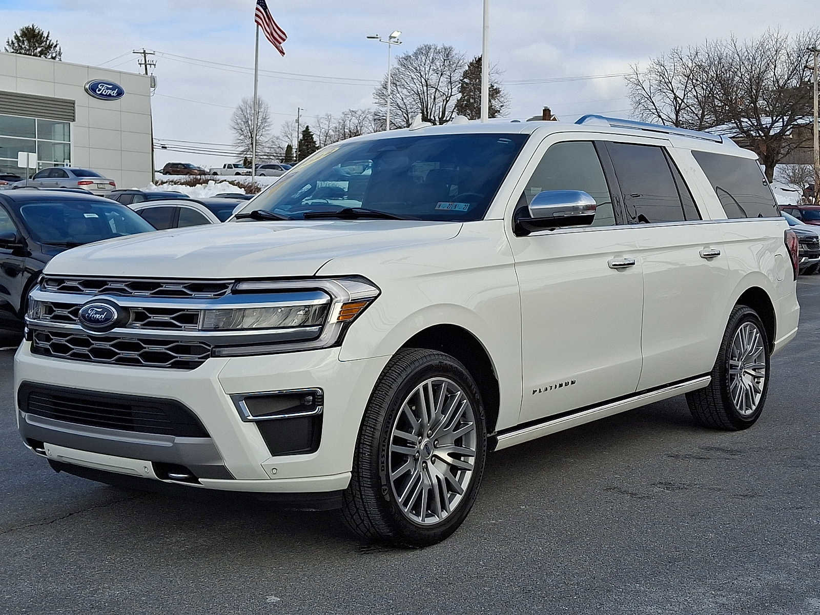 Certified 2022 Ford Expedition Max Platinum image 3