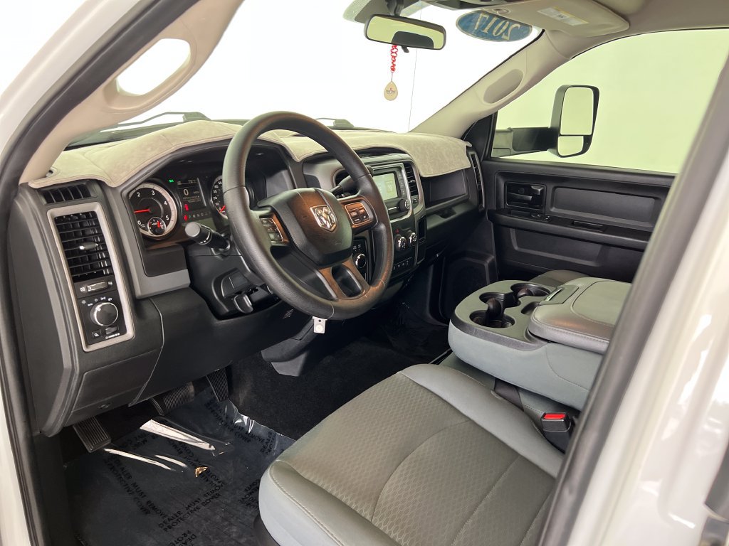 Used 2017 RAM 2500 Tradesman w/ Chrome Appearance Group AWD/4WD image 19