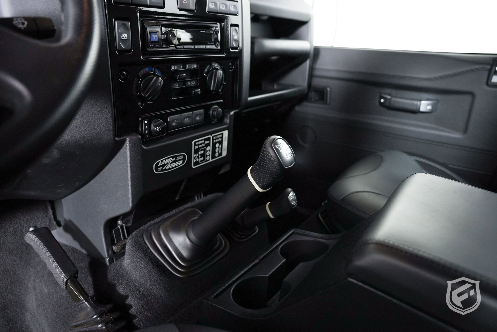 Used 1991 Land Rover Defender 110 image 19