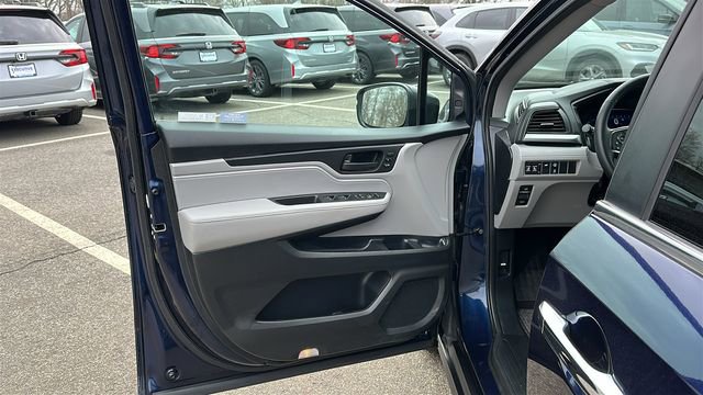Used 2024 Honda Odyssey EX-L image 8