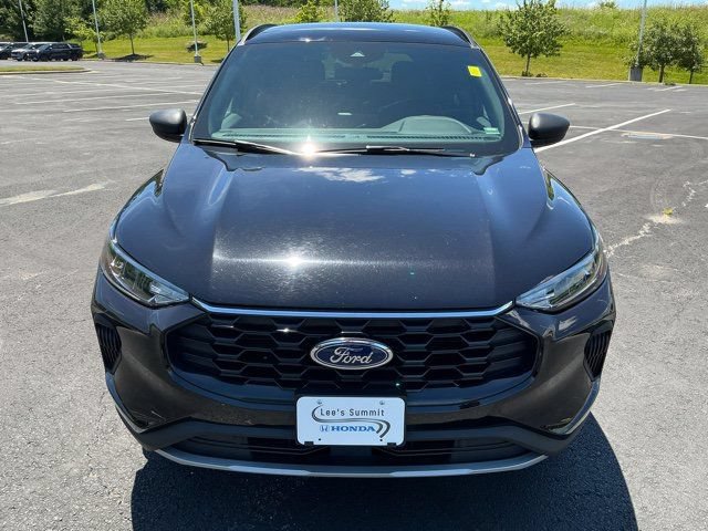 Used 2025 Ford Escape ST-Line AWD/4WD image 10