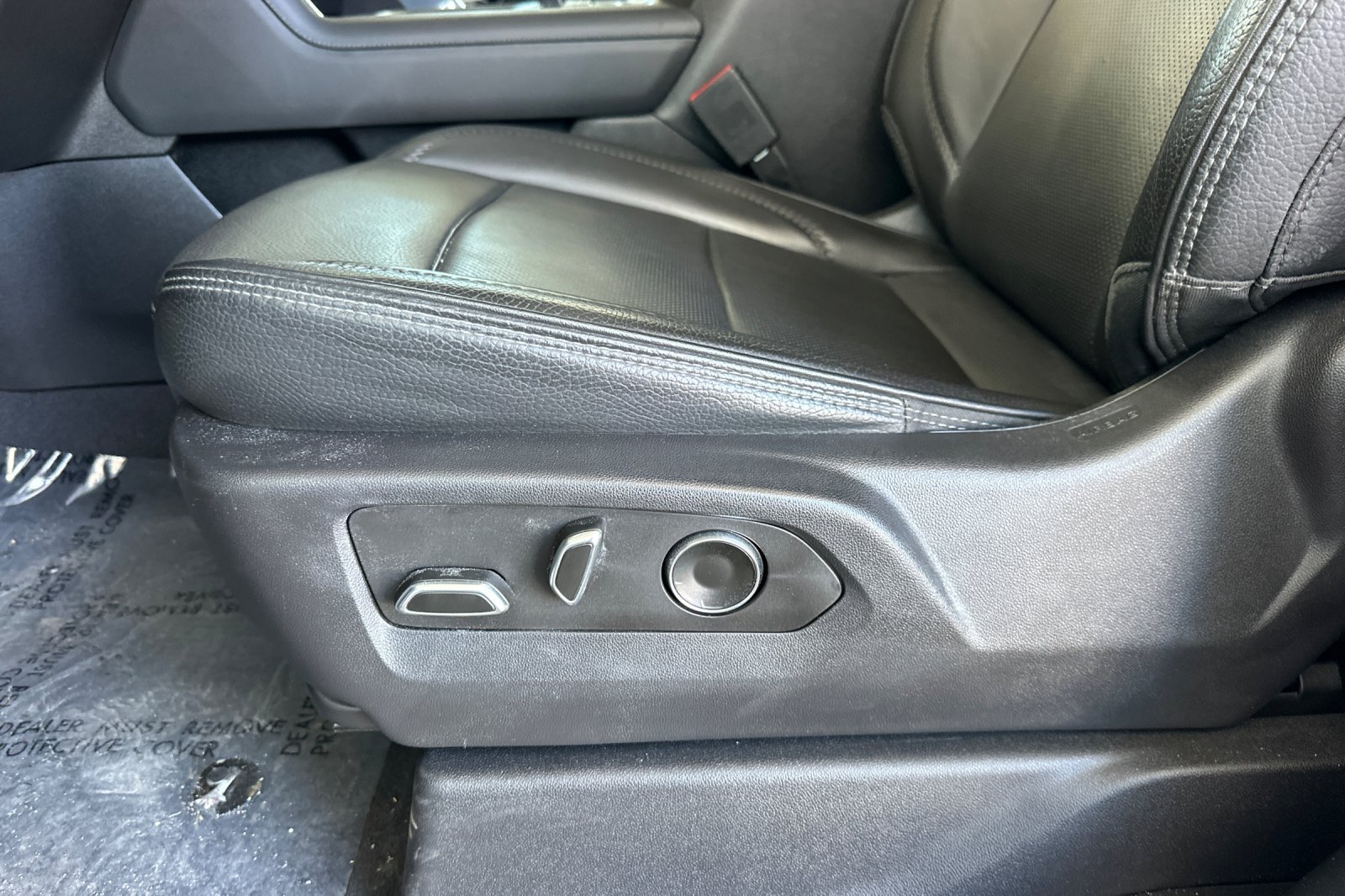 Certified 2024 GMC Sierra 2500 Denali w/ Technology Package AWD/4WD image 13