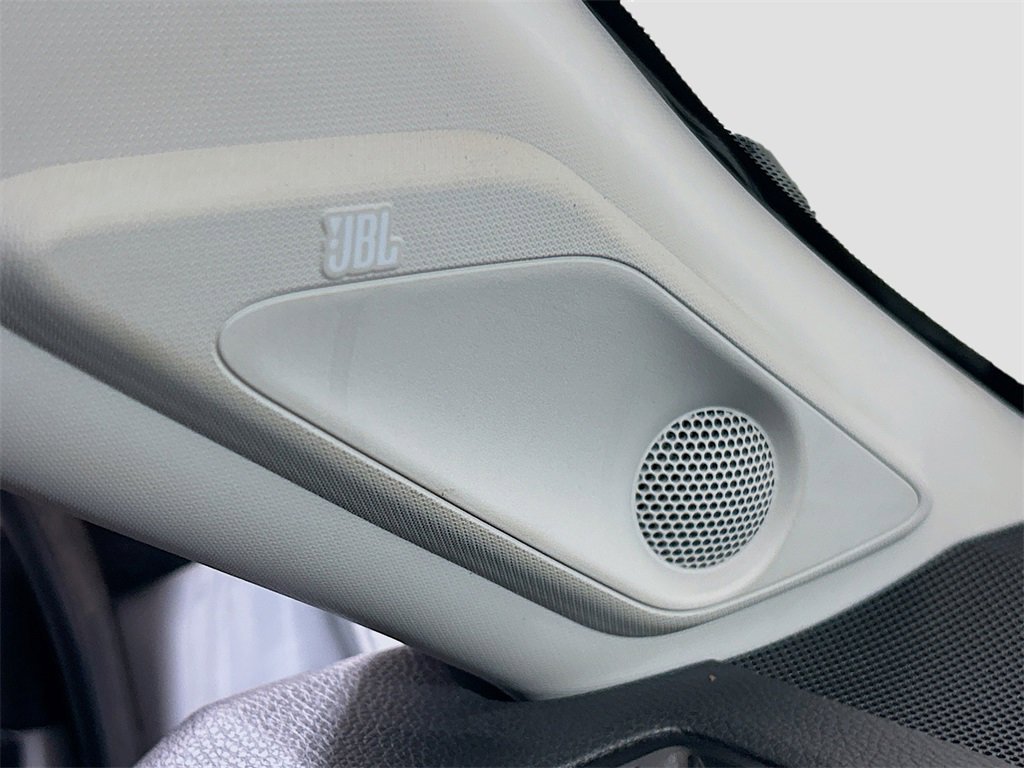 Used 2024 Toyota RAV4 Limited image 16