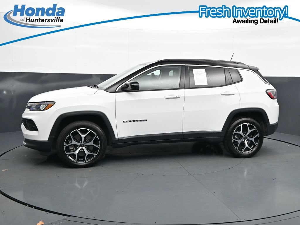 Used 2025 Jeep Compass Limited AWD/4WD image 6