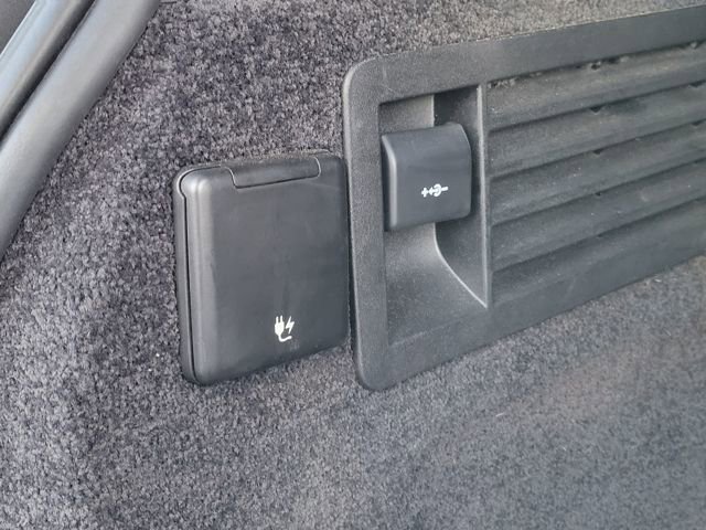 Used 2021 Land Rover Range Rover Westminster Edition image 15