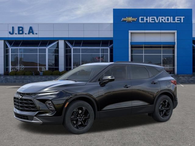 New 2026 Chevrolet Blazer LT w/ Sound & Technology Package AWD/4WD image 2