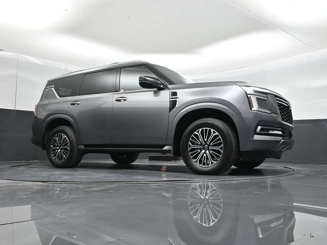 Used 2025 Nissan Armada SL RWD image 50