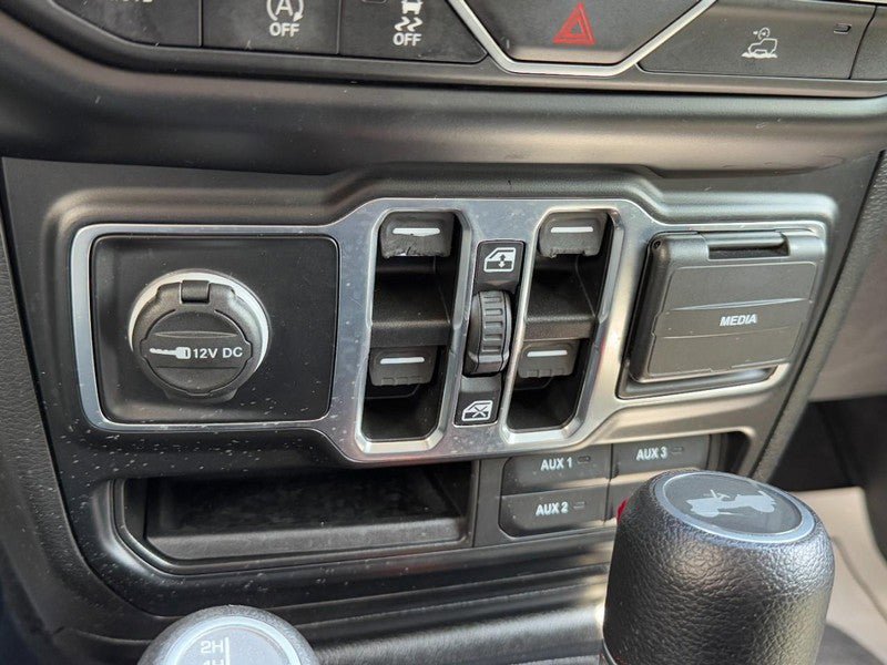 Used 2022 Jeep Wrangler Unlimited Sport AWD/4WD image 20