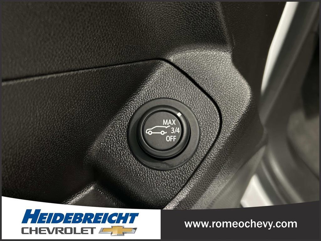 Certified 2024 GMC Terrain SLE w/ Driver Convenience Package FWD image 30