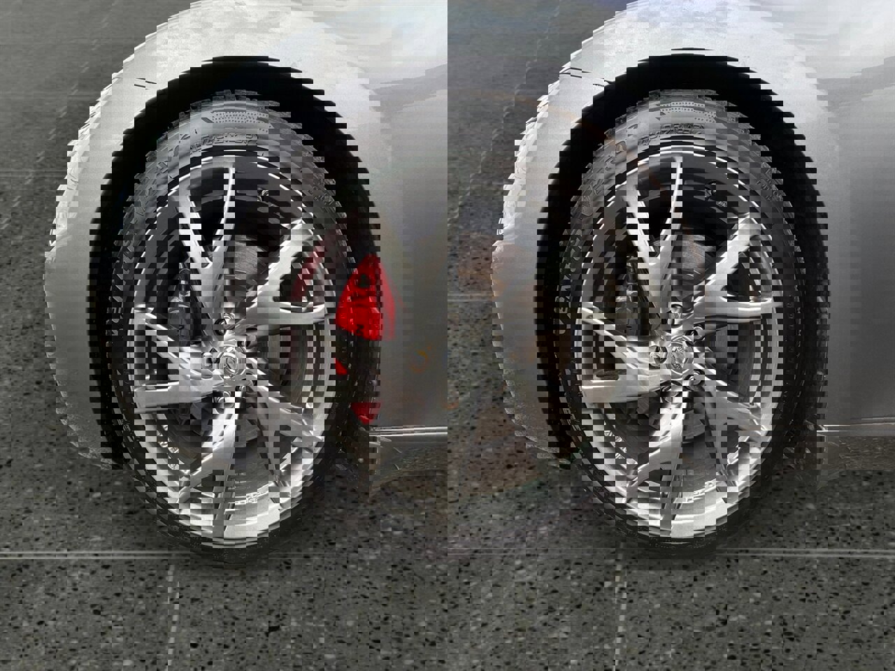 Used 2015 Nissan 370Z w/ Sport Package image 15