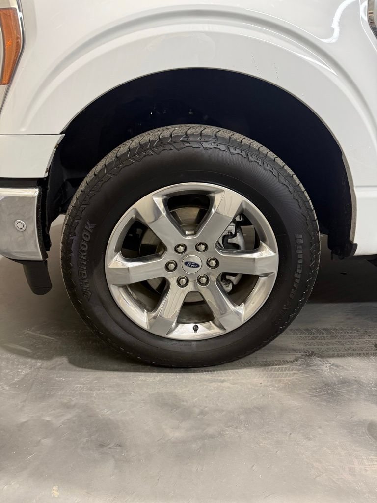 Used 2023 Ford F150 Lariat w/ Equipment Group 502A High AWD/4WD image 4