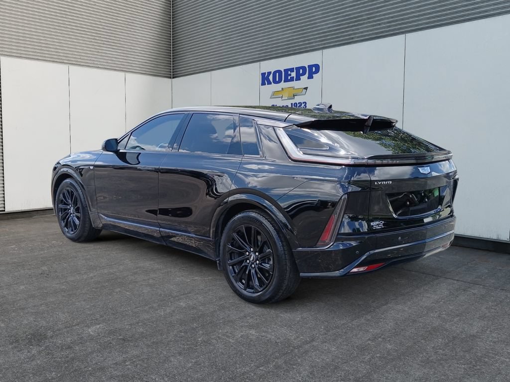 Used 2024 Cadillac Lyriq Sport w/ LPO, Floor Liner Package RWD image 3