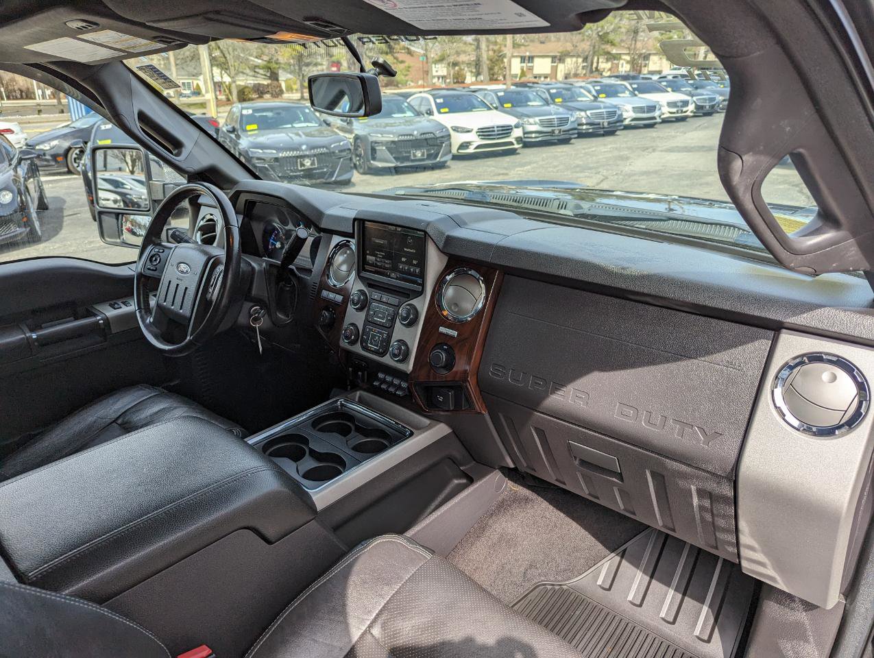 Used 2015 Ford F350 Lariat w/ Lariat Ultimate Package image 31