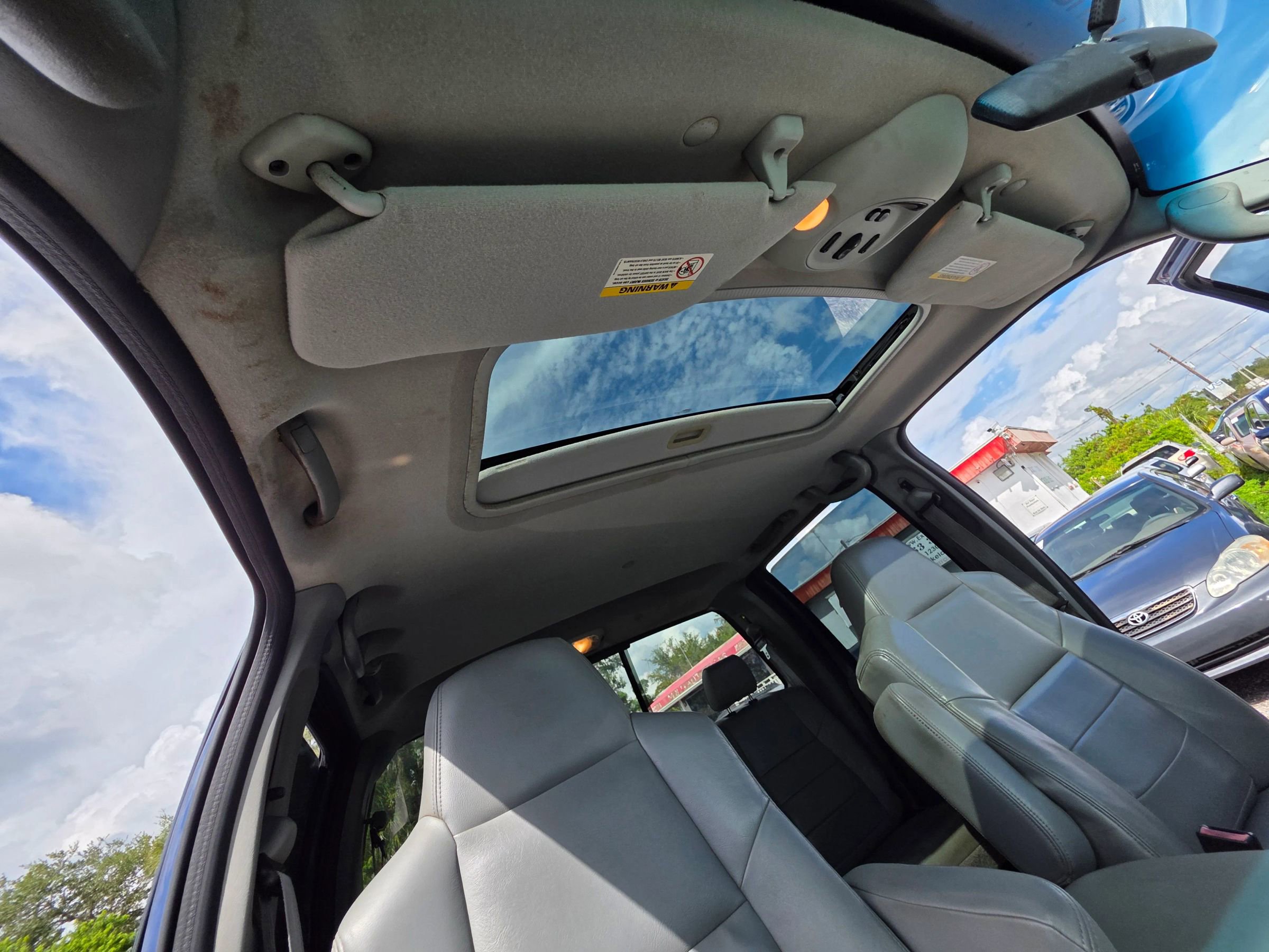 Used 2004 Ford F250 XL image 22