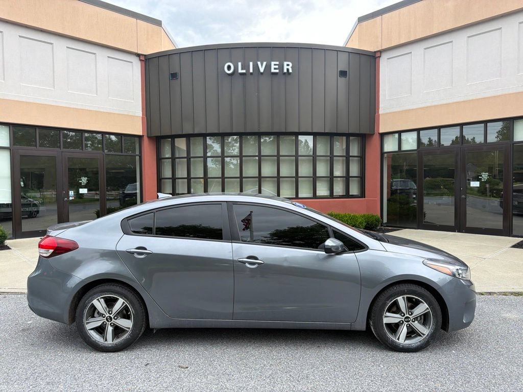 Used 2018 Kia Forte S FWD image 8